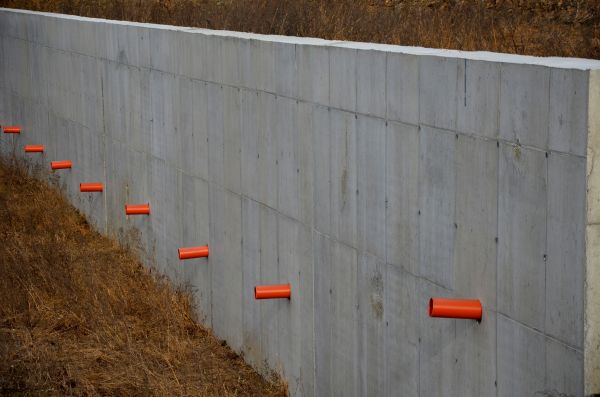 Concrete Wall Installation in Barrington