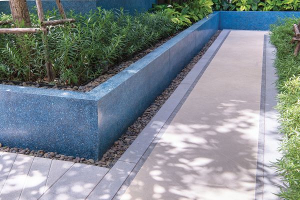 Cost of Outdoor Walkway Construction in Barrington